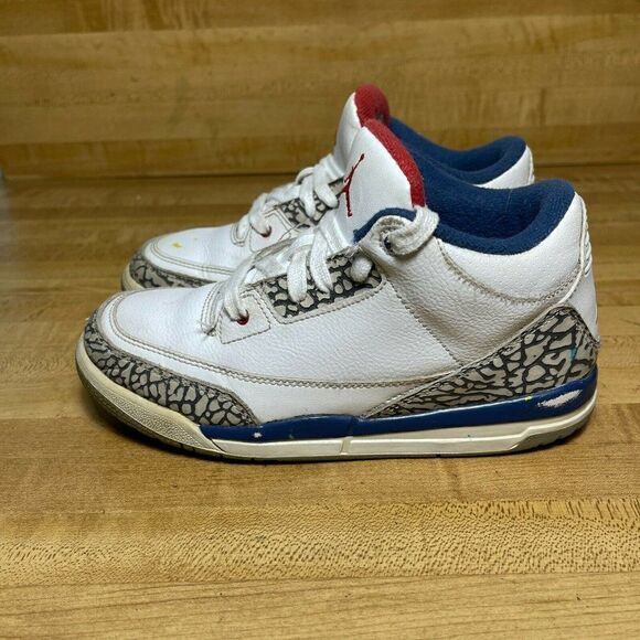 Nike Womens Air Jordan 3 Retro 429487-106 Shoes - Picture 3 of 9